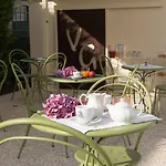 Hotiday Collection -