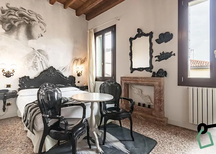 Hotiday Collection -