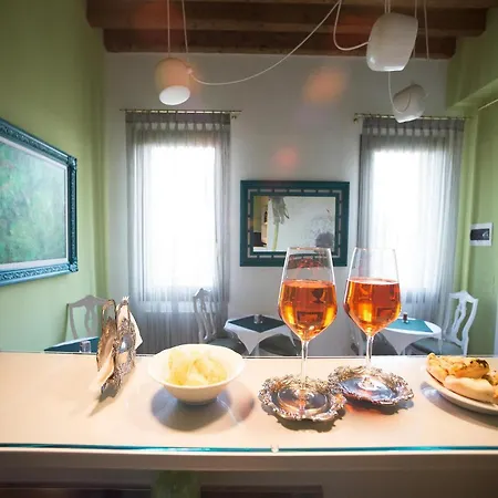 Hotiday Collection - Hotel