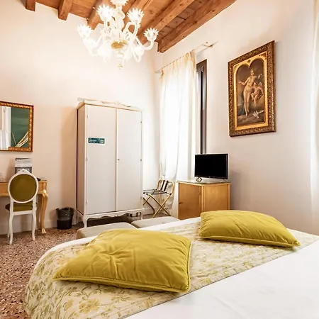 Hotiday Collection - Hotel